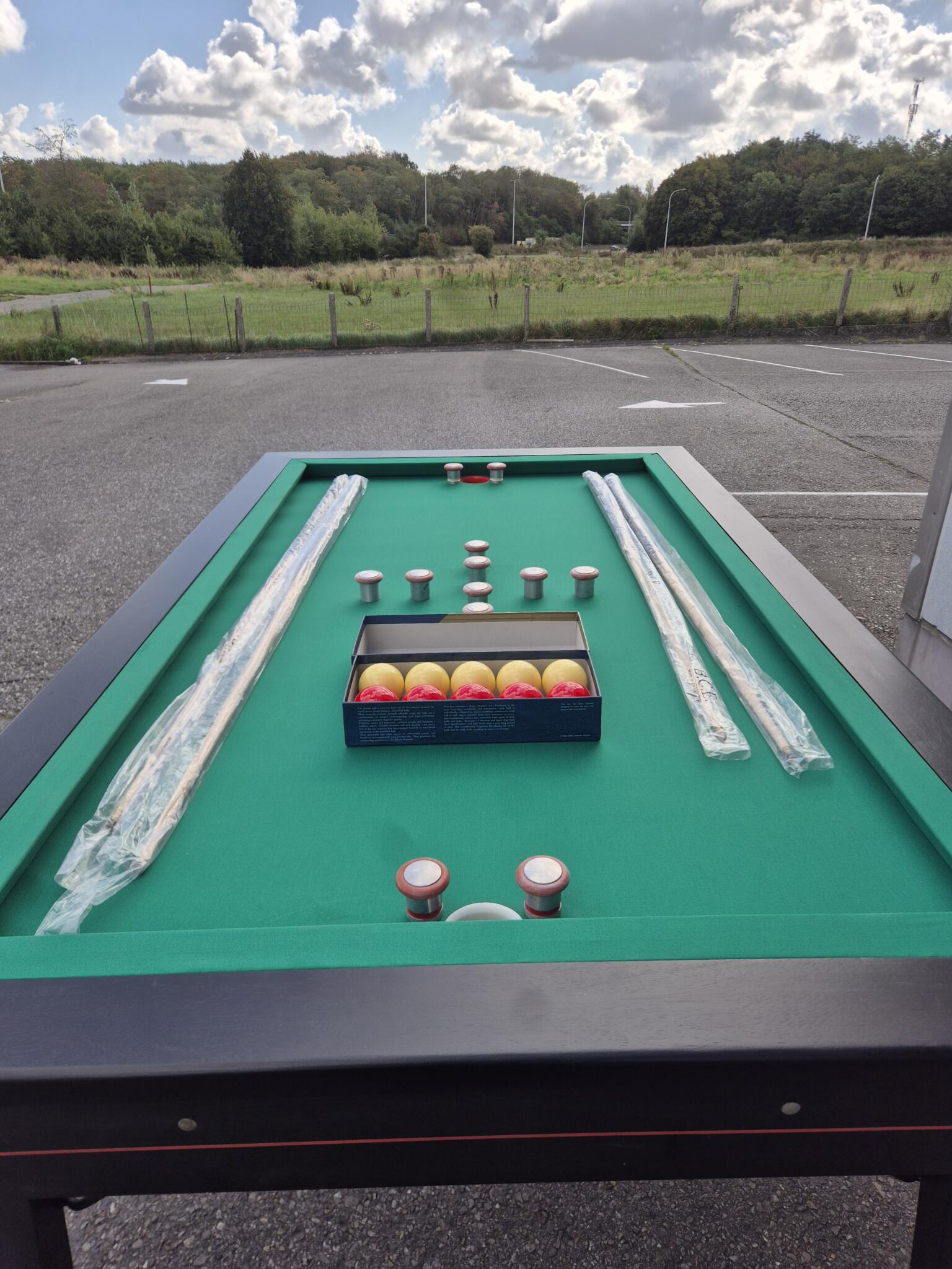 Billard à bouchon d’occasion