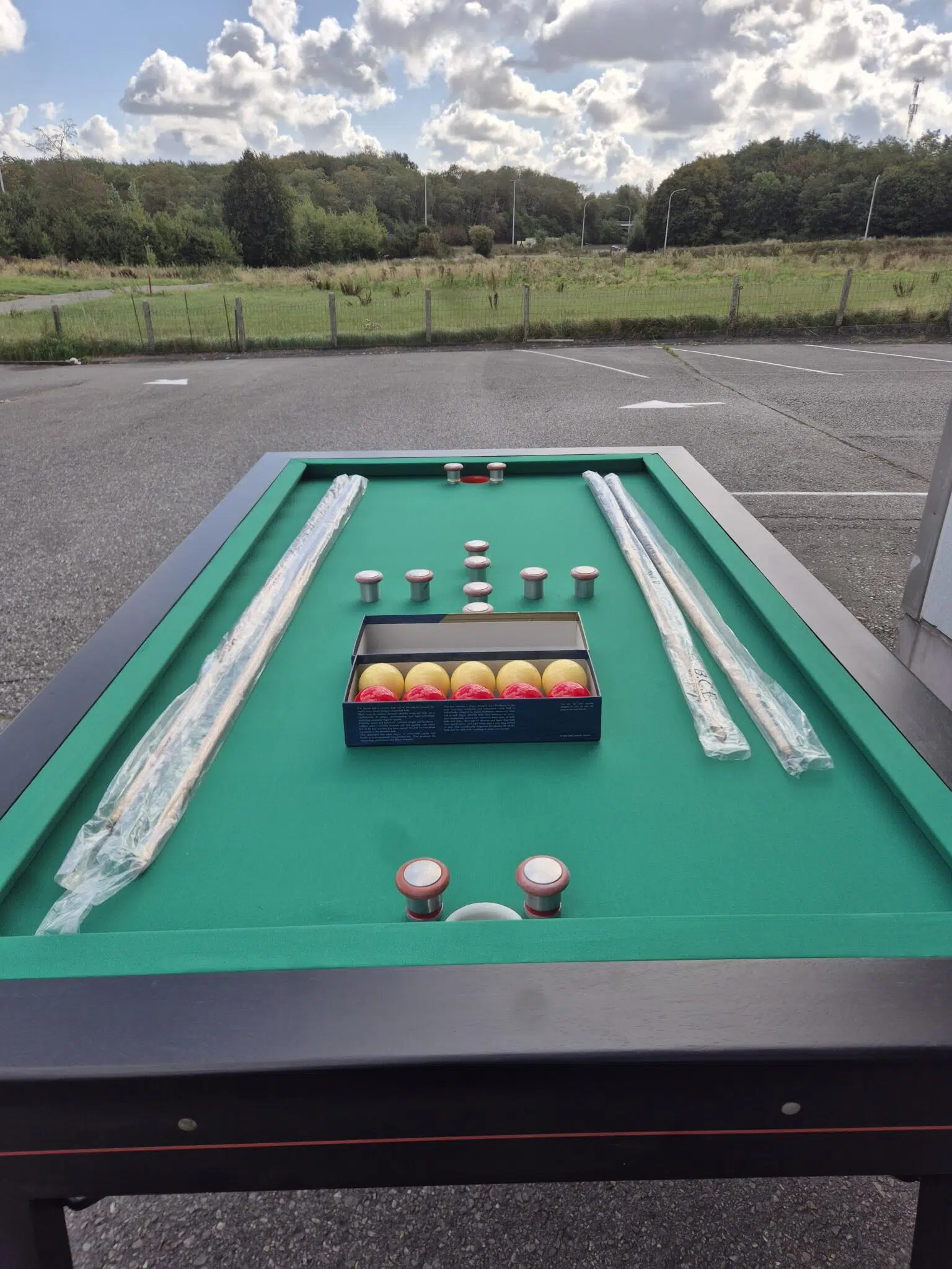 Billard à bouchon d'occasion