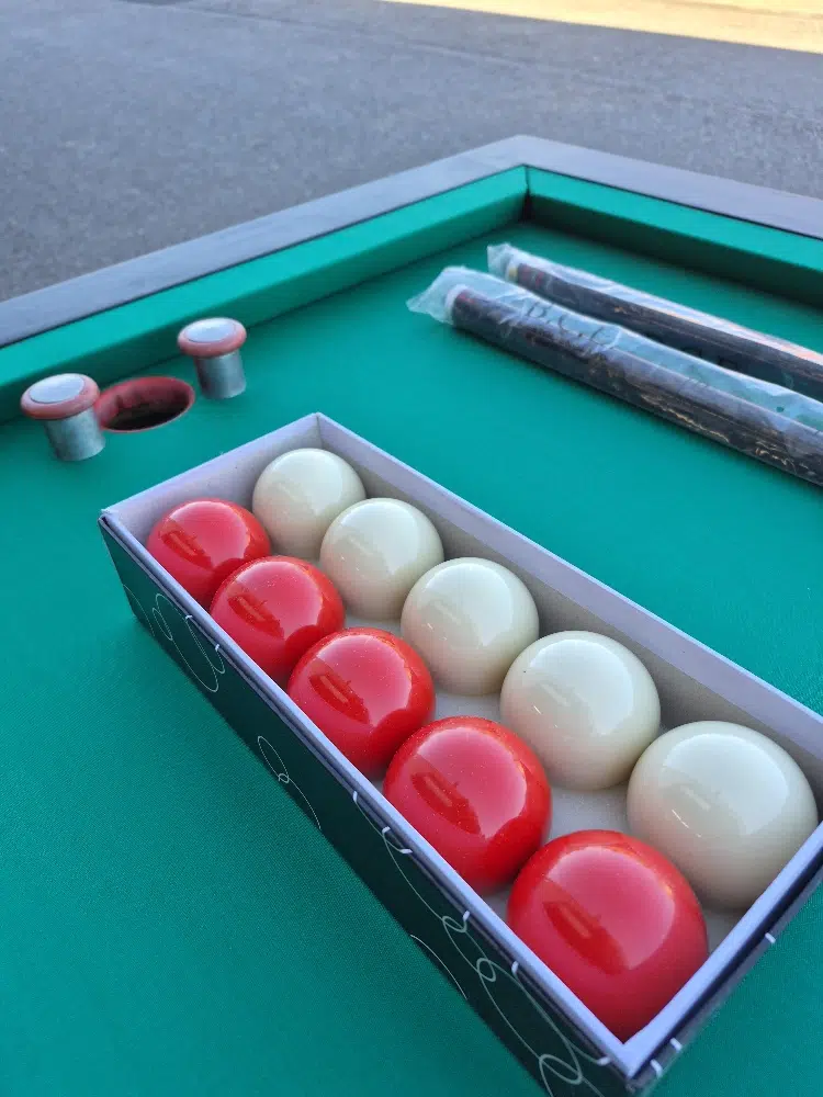 Billard à bouchon occasion – Image 4